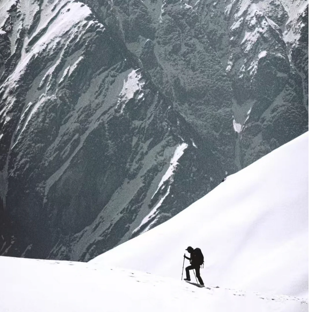 户外防风防雨男女同款5000羽绒服 30