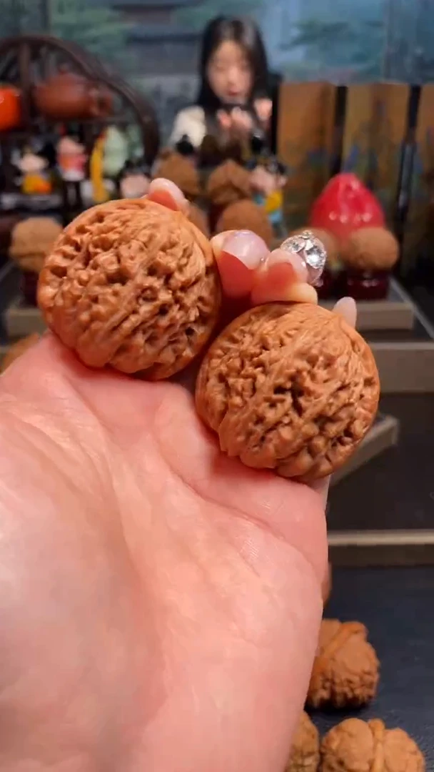 【闪购商品】文玩核桃吊坠K93四座楼37