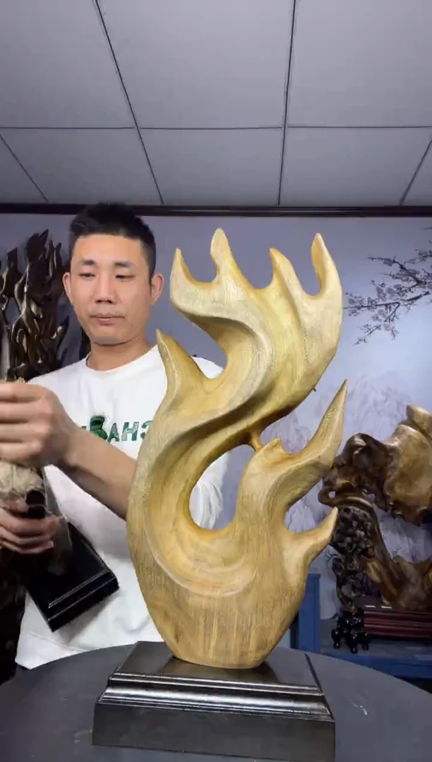 金丝楠木雕款<****>金丝楠木工艺品摆件