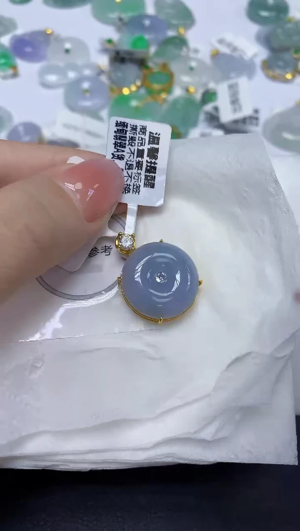 颈饰未镶嵌翡翠天然缅甸翡翠A货多样性发一件