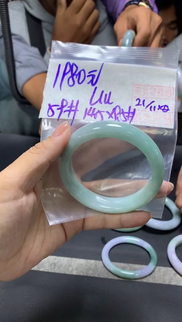 未镶嵌定制翡翠L*U+手镯59#1980元  毛货需抛光