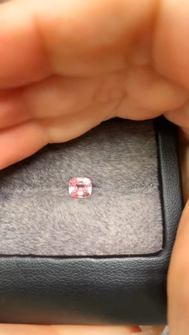 【闪购商品】定制尖晶石裸石未镶嵌枕型 粉香槟色调 1.12ct