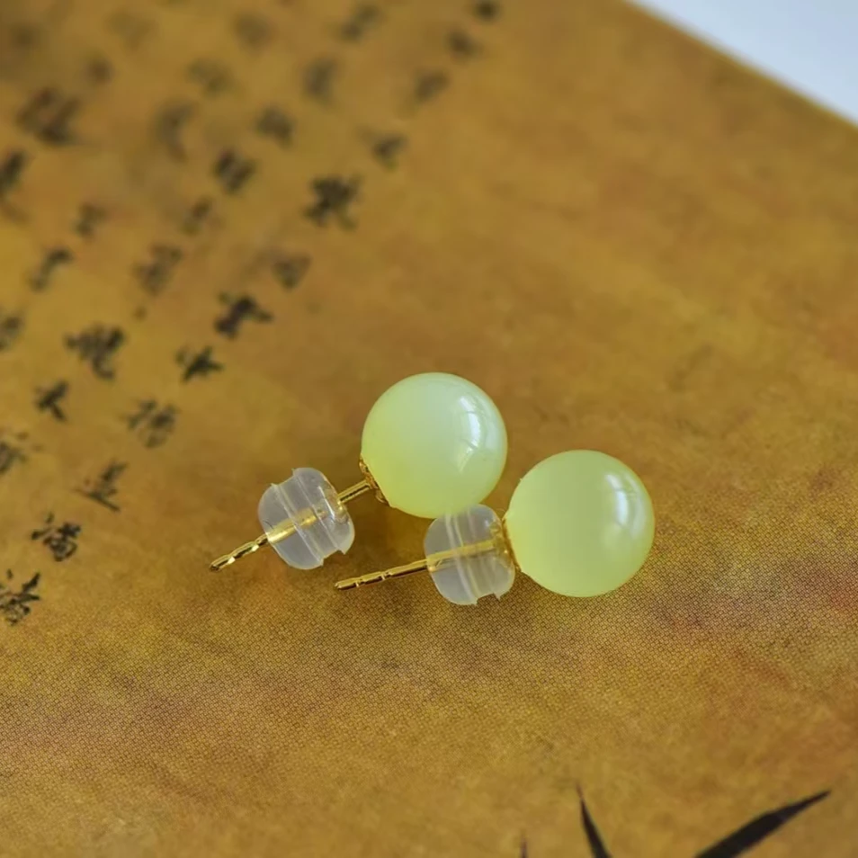 【潮生珠宝】严选精品和田玉新疆若羌黄玉鸡油黄18k金卡8mm耳钉