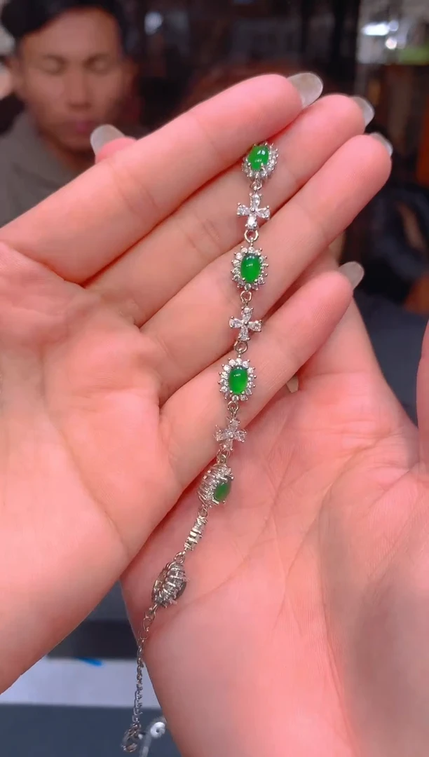 【闪购商品】定制翡翠未镶嵌23定制翡翠 多样性发货（发其一）