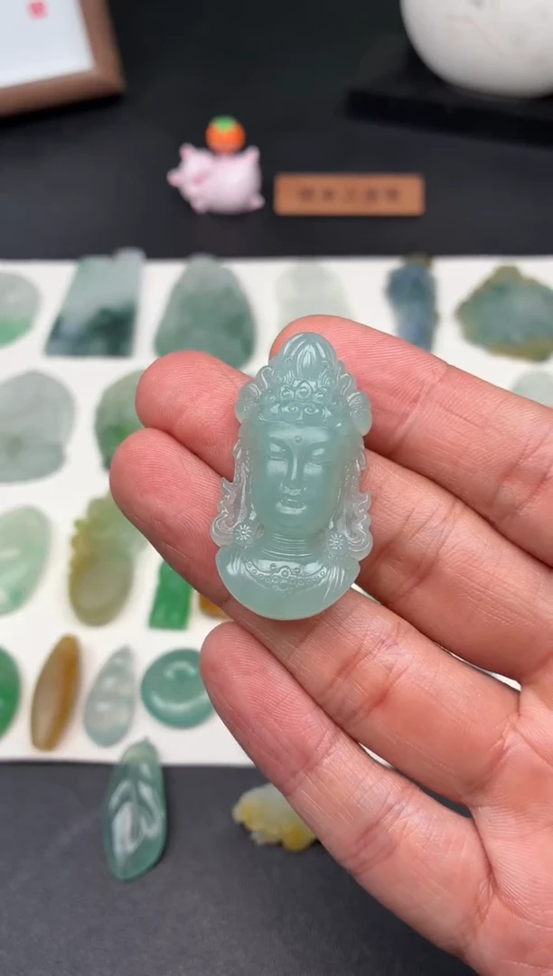 未镶嵌定制翡翠翡翠