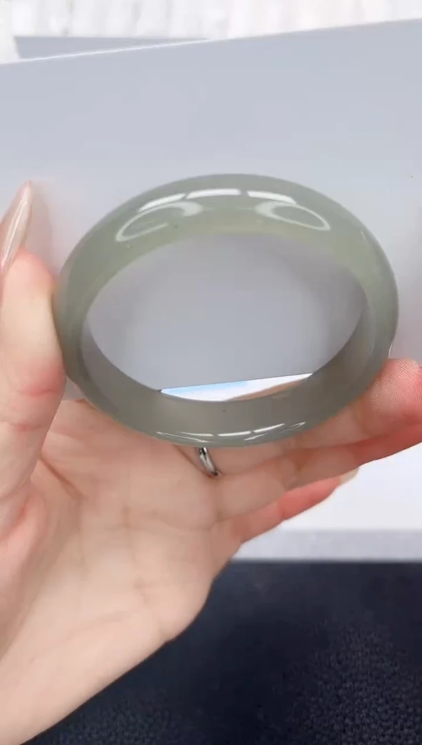 未镶嵌手镯石英质玉177-53.7