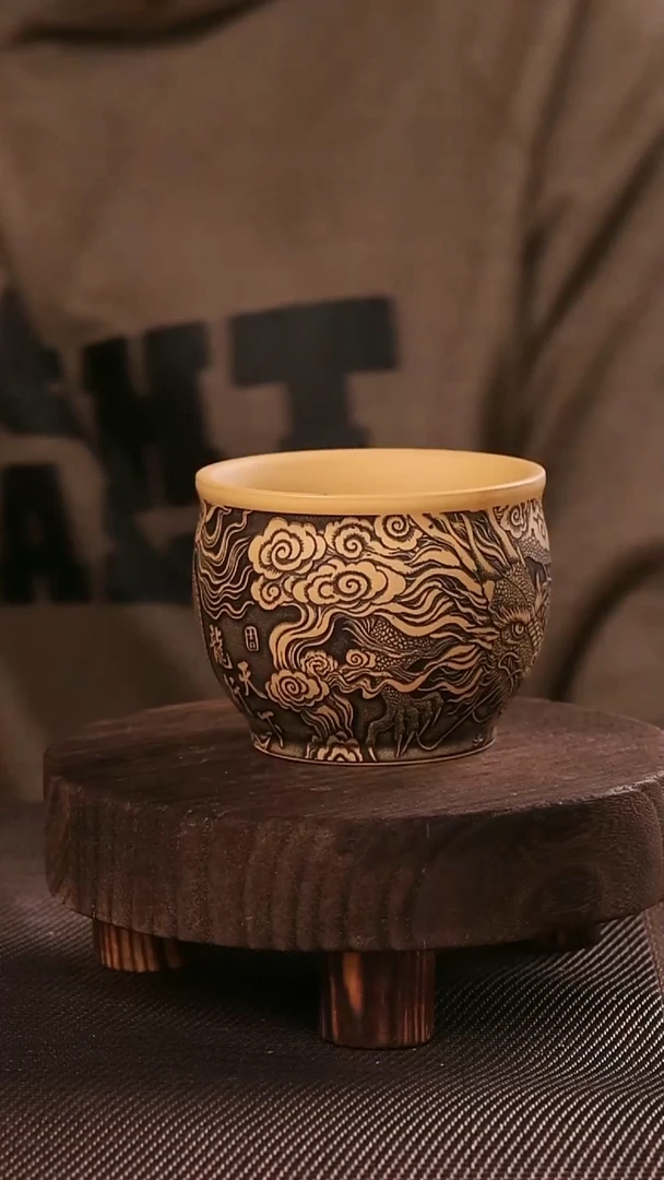 茶杯紫砂紫砂刻绘主人杯龙行天下
