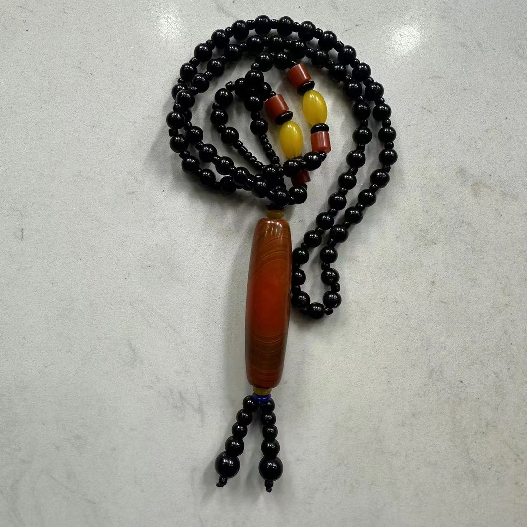 M28 战国红玛瑙脖挂(5.5cm*1.2cm)