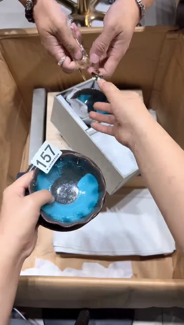 瓷片157.........