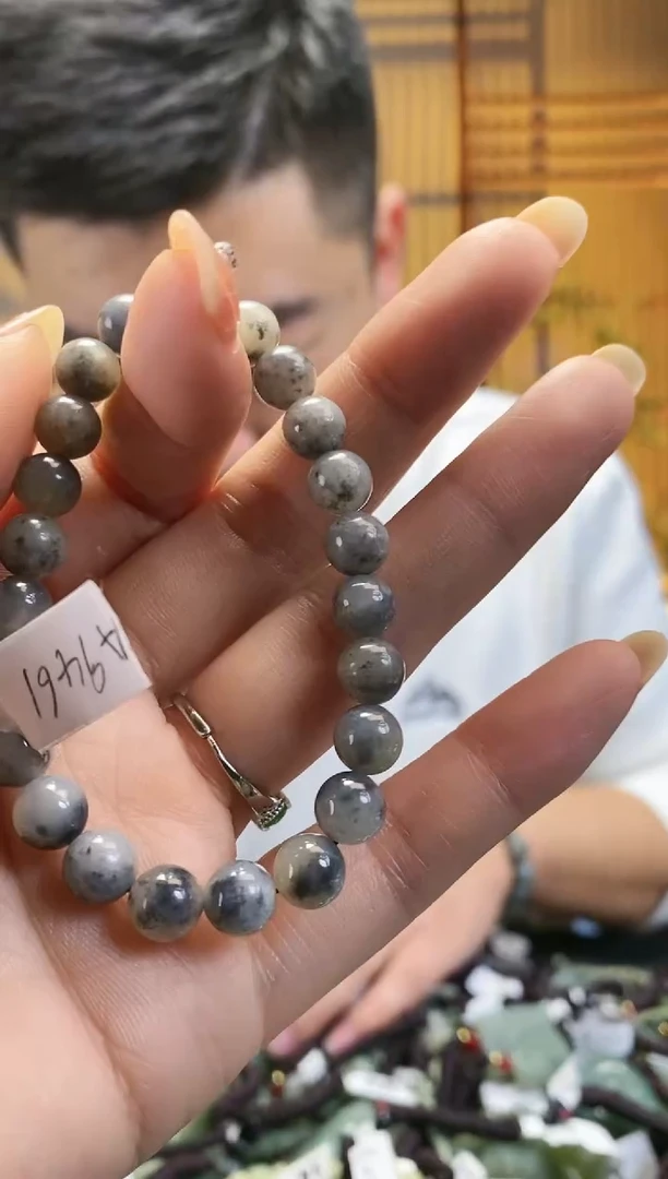 【闪购商品】和田玉颈饰未镶嵌多样性发货，拍一发一