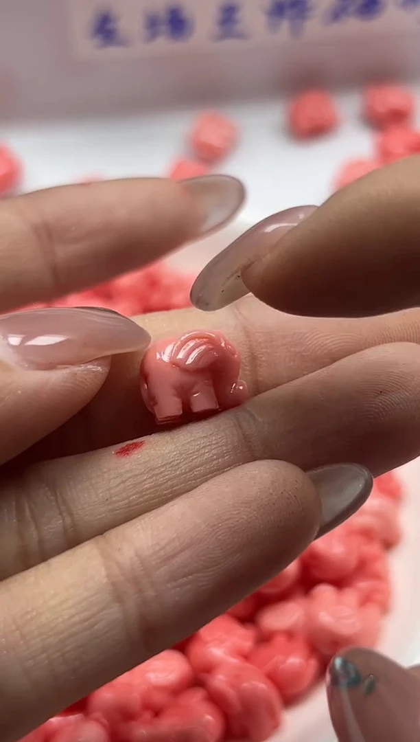 未镶嵌拼合珍珠（马贝珠）颈饰X993女*王贝小象*6颗