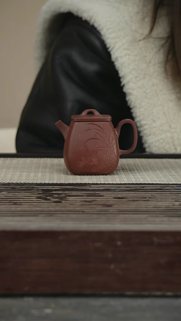 茶壶紫砂39号150CC