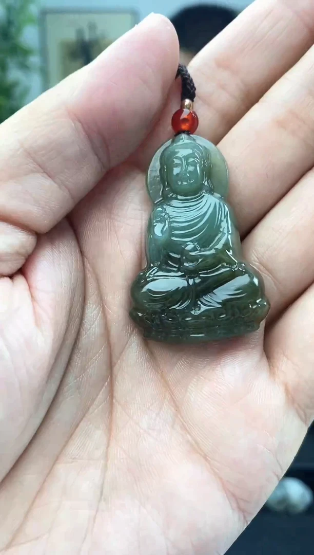 和田玉未镶嵌颈饰1