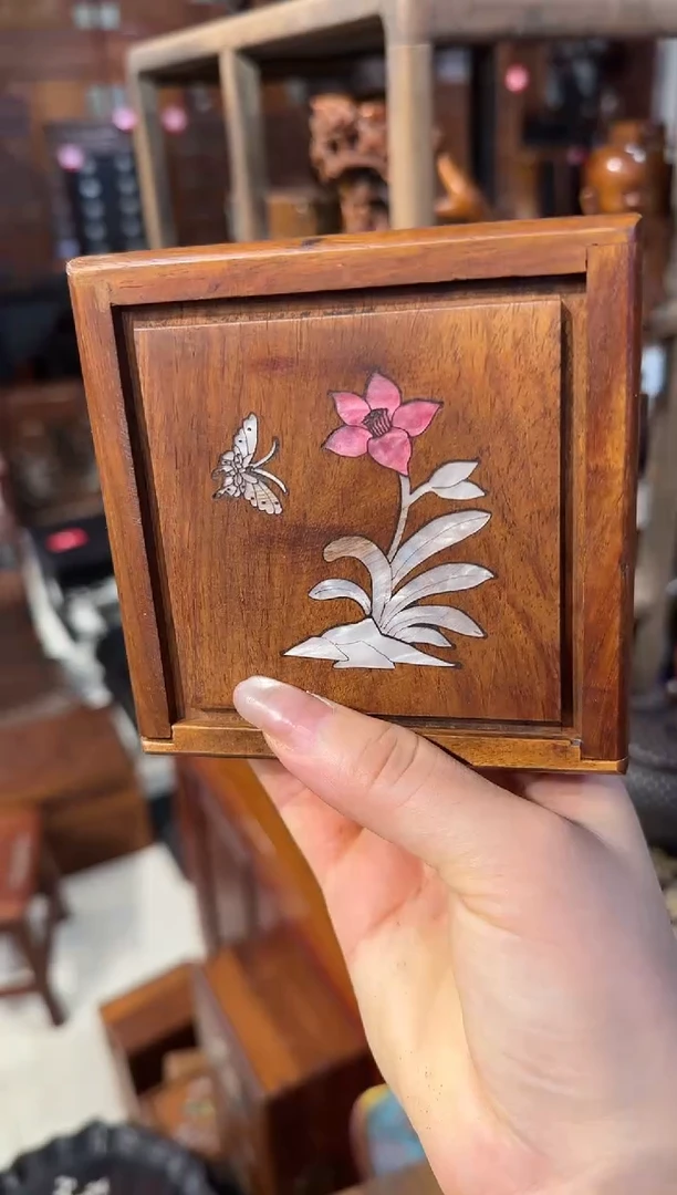 【闪购商品】木木艺兰花方机关盒98.88