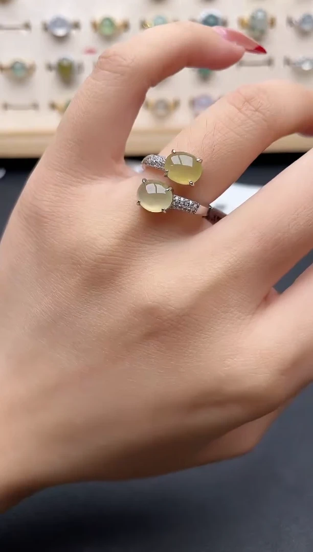 【闪购商品】翡翠戒指银S925镶嵌一物一证一礼盒