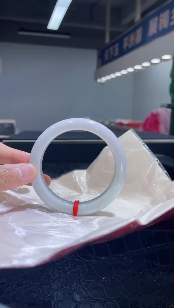 未镶嵌手镯翡翠19