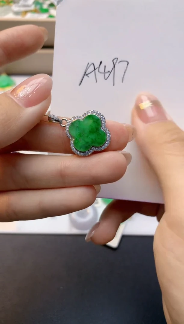 颈饰未镶嵌翡翠天然A货缅甸翡翠百元以上9元证书费自理