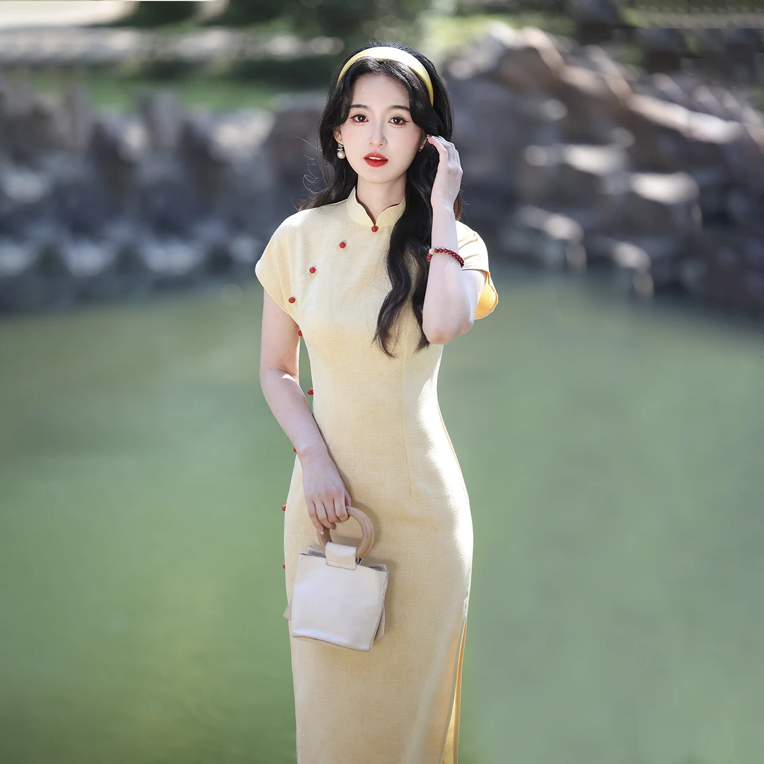 小个子夏季黄色新中式旗袍2025年夏季新款修身素雅气质改良日常款