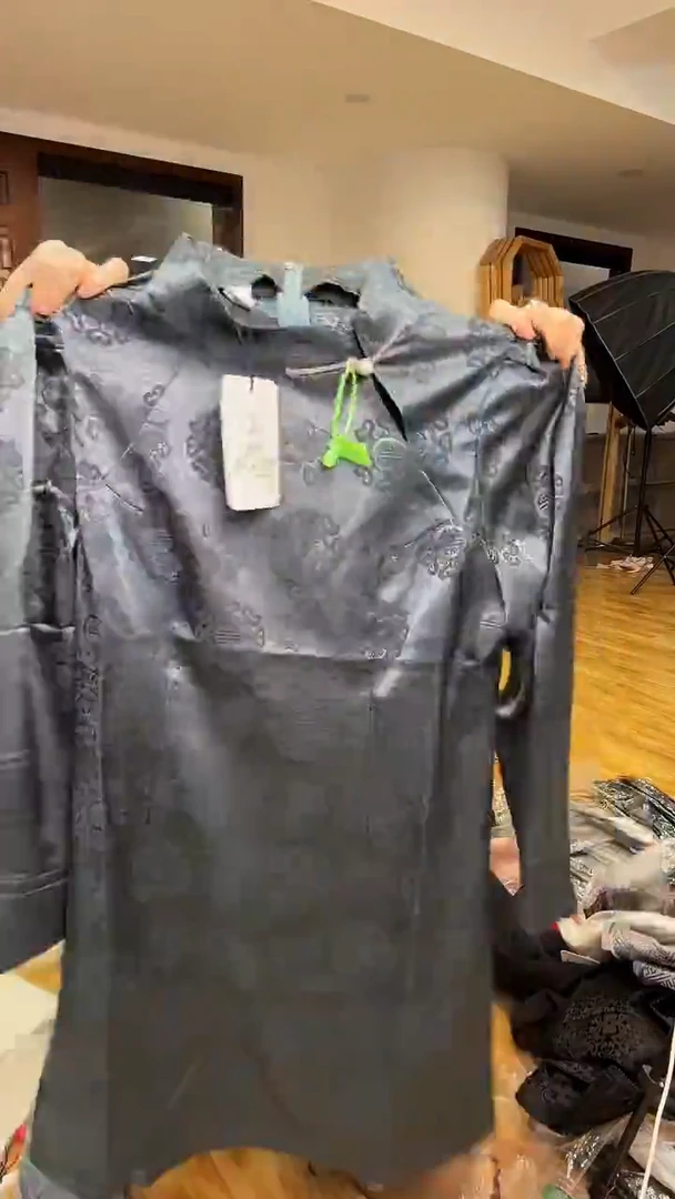 L码        105-115斤  裙子