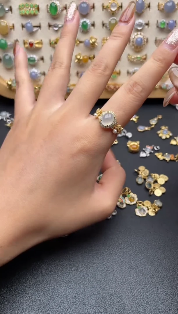 翡翠戒指银S925镶嵌一物一证一礼盒