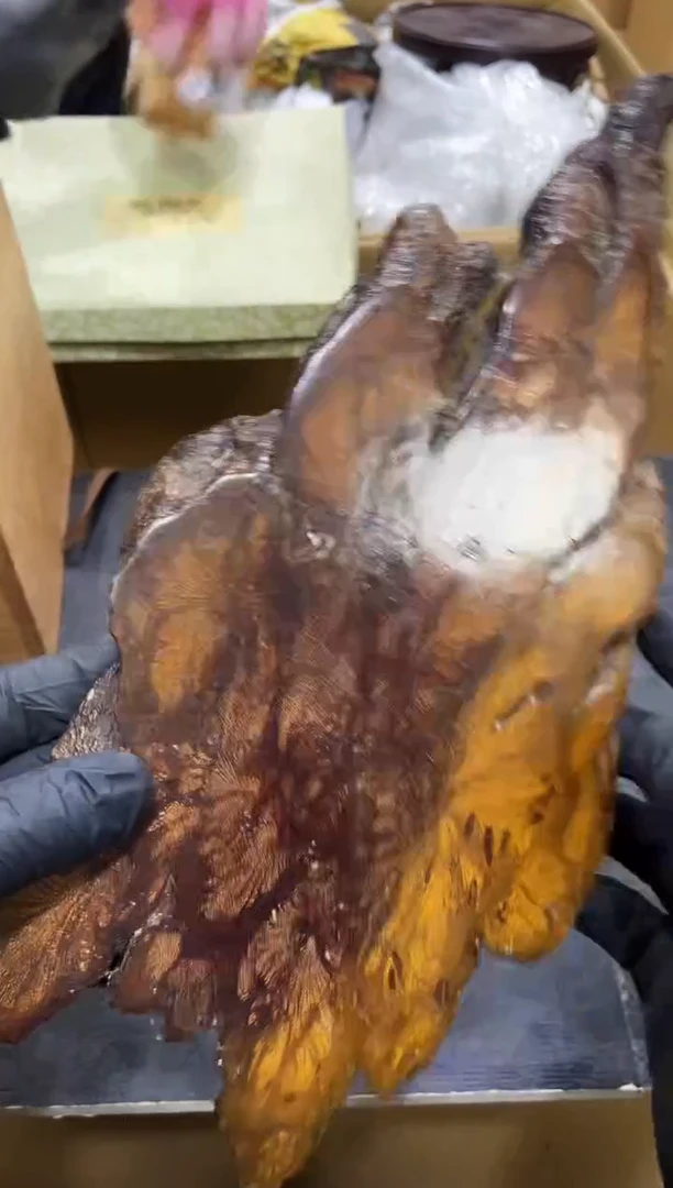 如图所示 阁集工艺品