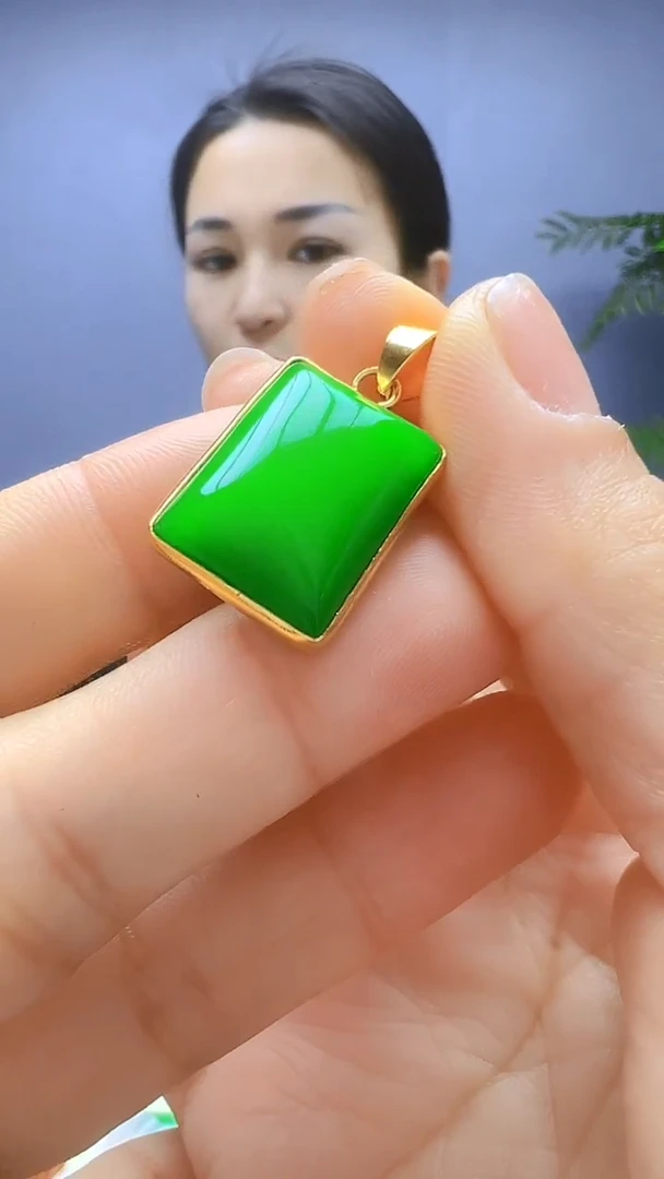 【闪购商品】翡翠颈饰14K金镶嵌颈饰