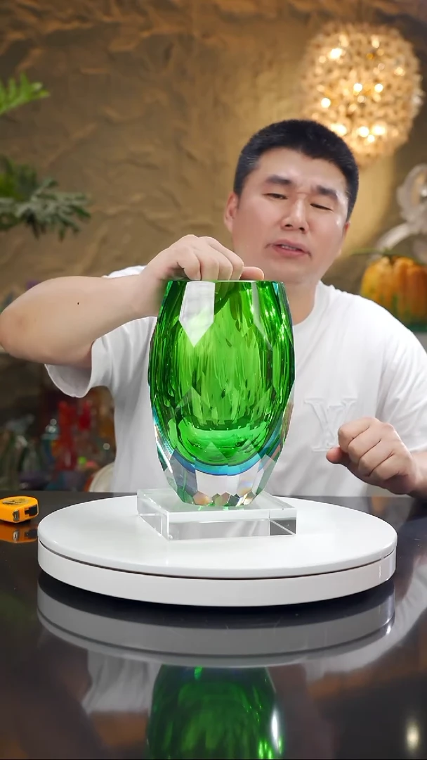 福利蓝绿切面花瓶