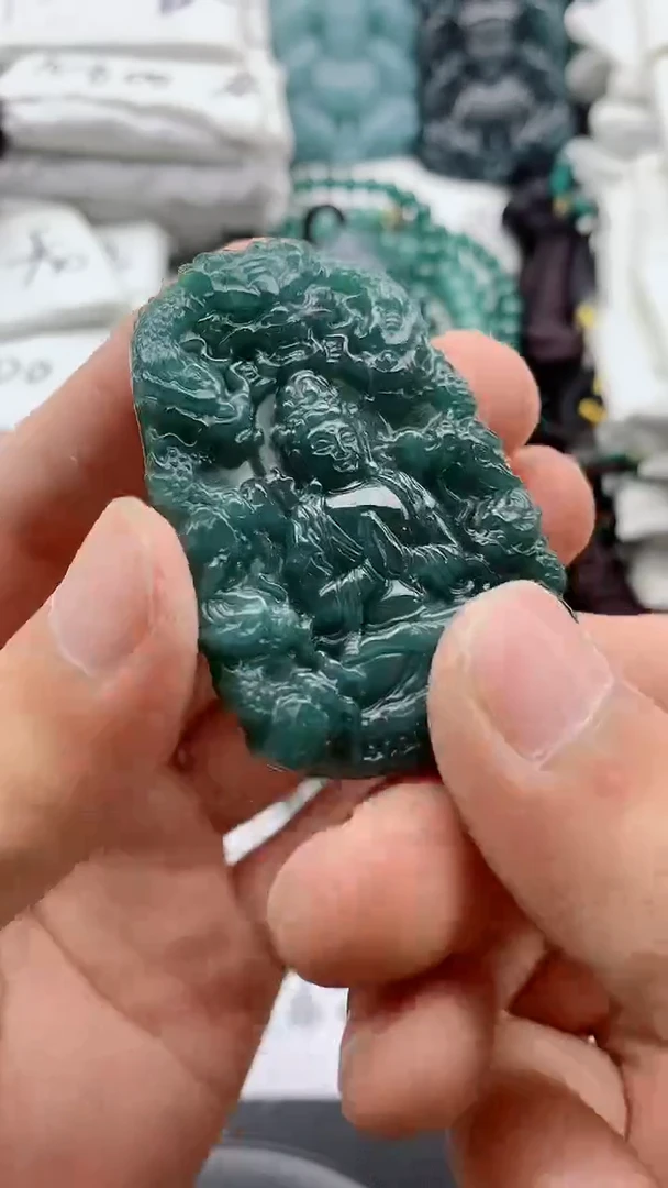 翡翠未镶嵌颈饰88888888888