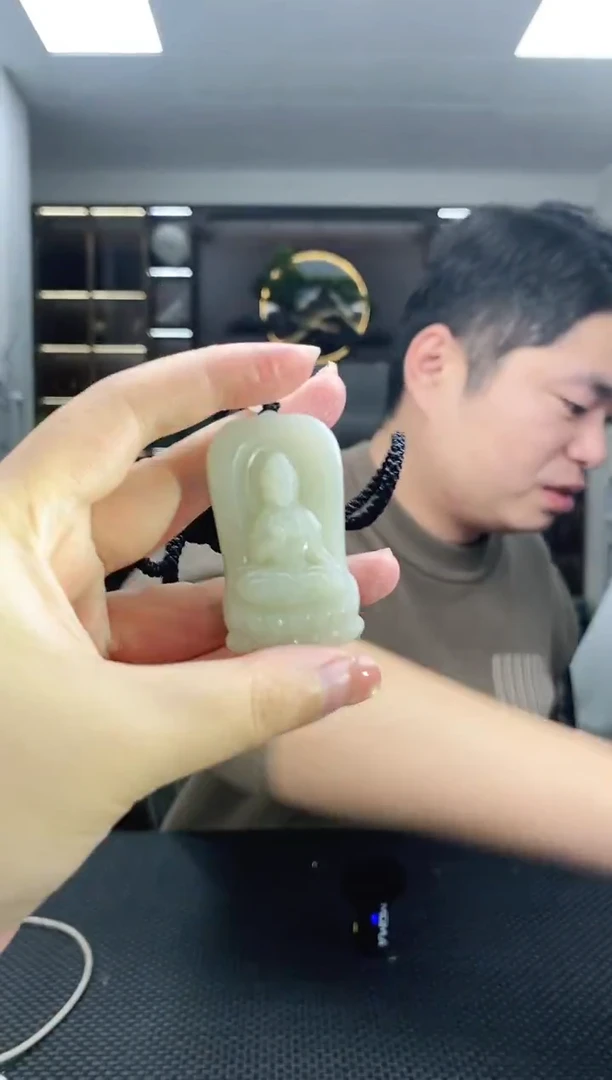 颈饰未镶嵌和田玉2