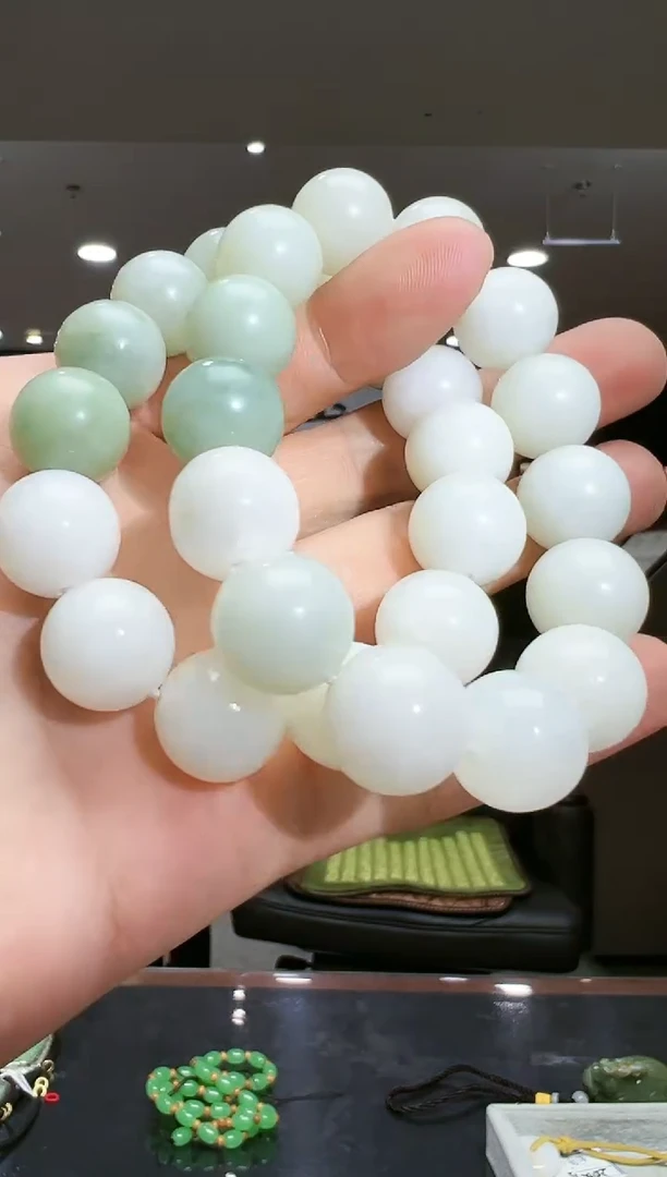 多样性发货其中发一