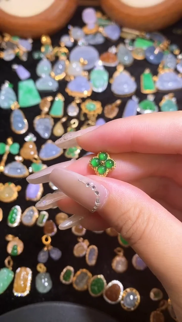 颈饰银S925镶嵌翡翠天然A货翡翠