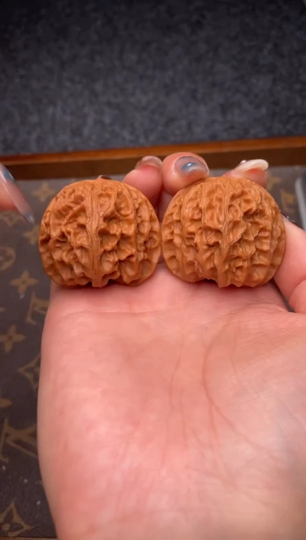 把件文玩核桃B152号40尺苹果园