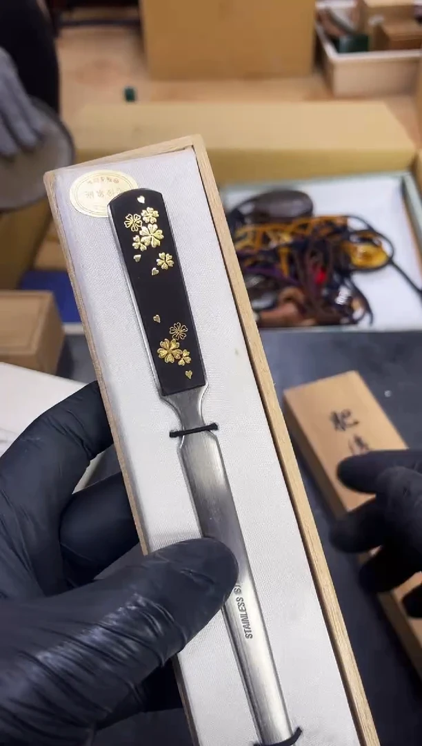 如图所示 阁集工艺品