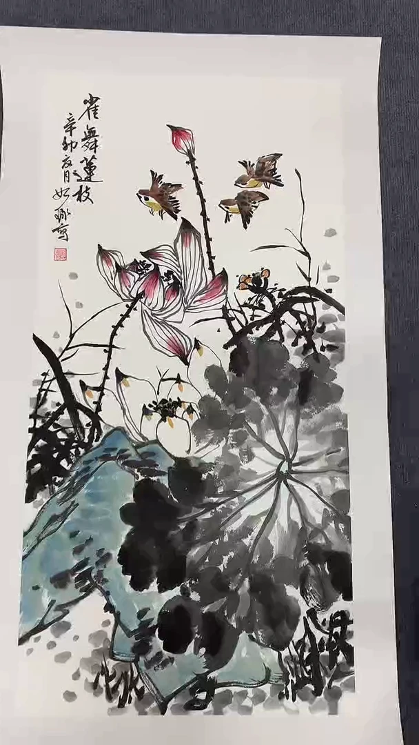 竖款精品三尺花鸟荷花