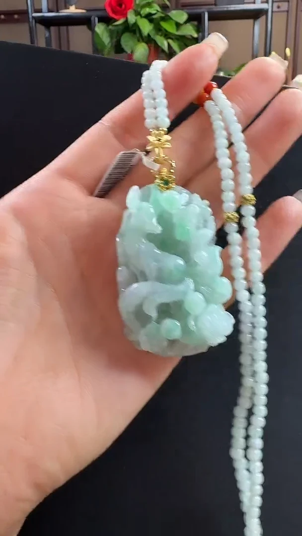 颈饰未镶嵌翡翠九尾