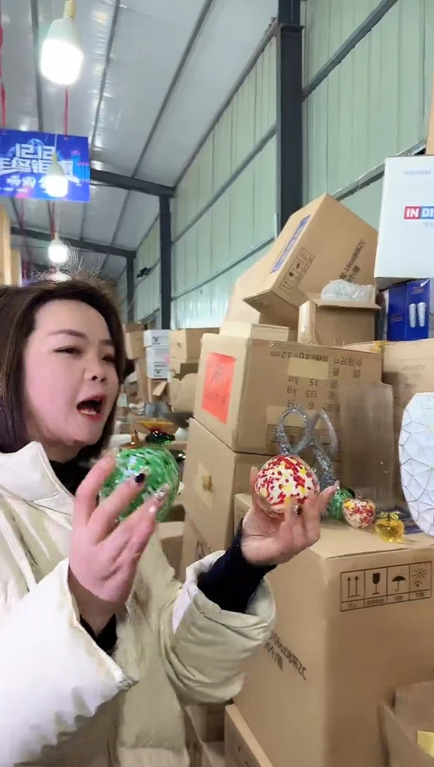 【闪购商品】藤优品花器H-早13