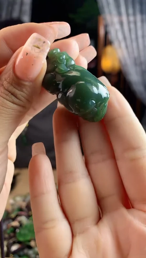 【闪购商品】和田玉挂件未镶嵌多样性发一