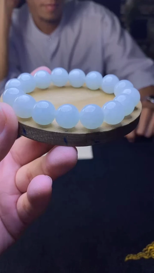 定制翡翠未镶嵌天然缅甸A货翡翠，多样性发货，拍一发一