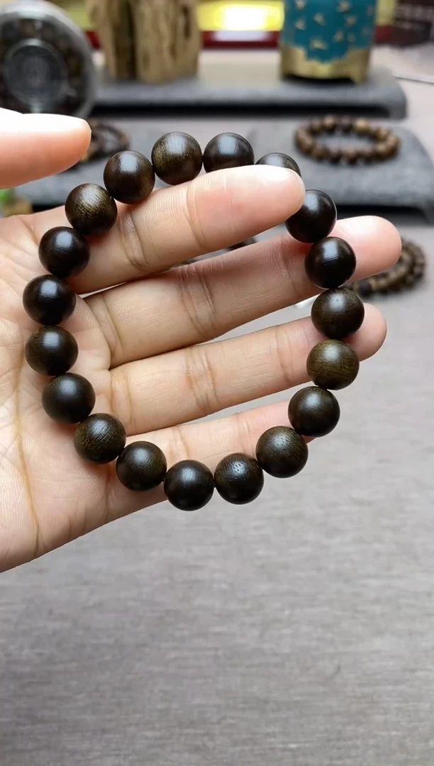 【闪购商品】沉香手串芽庄白棋10沉水单圈