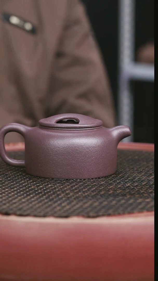 茶壶紫砂零***﹌天青牛盖莲子180CC