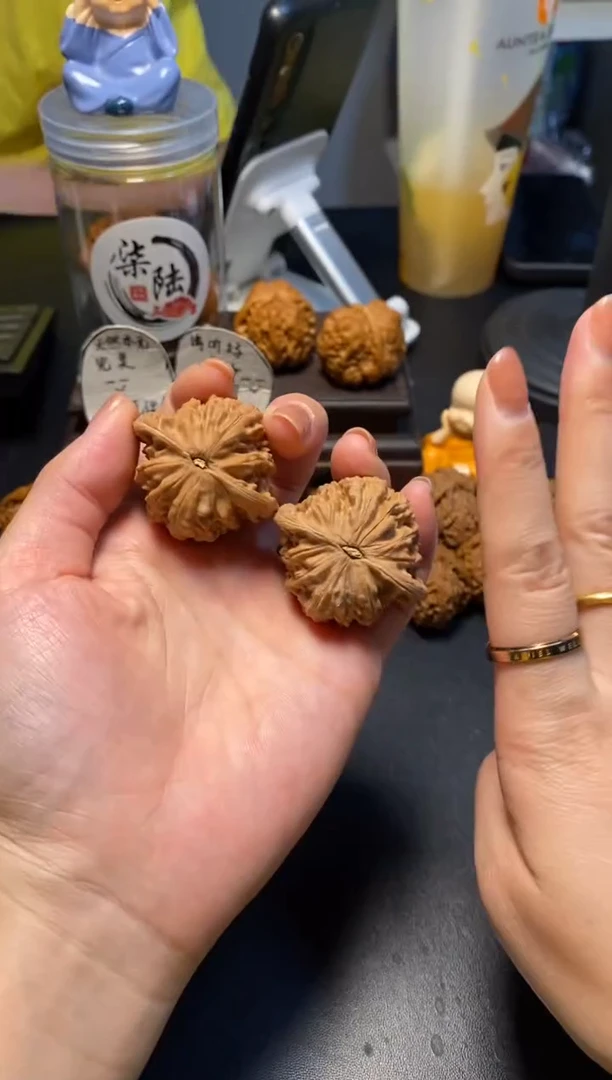 【闪购商品】文玩核桃把件7号磨盘40尺全品