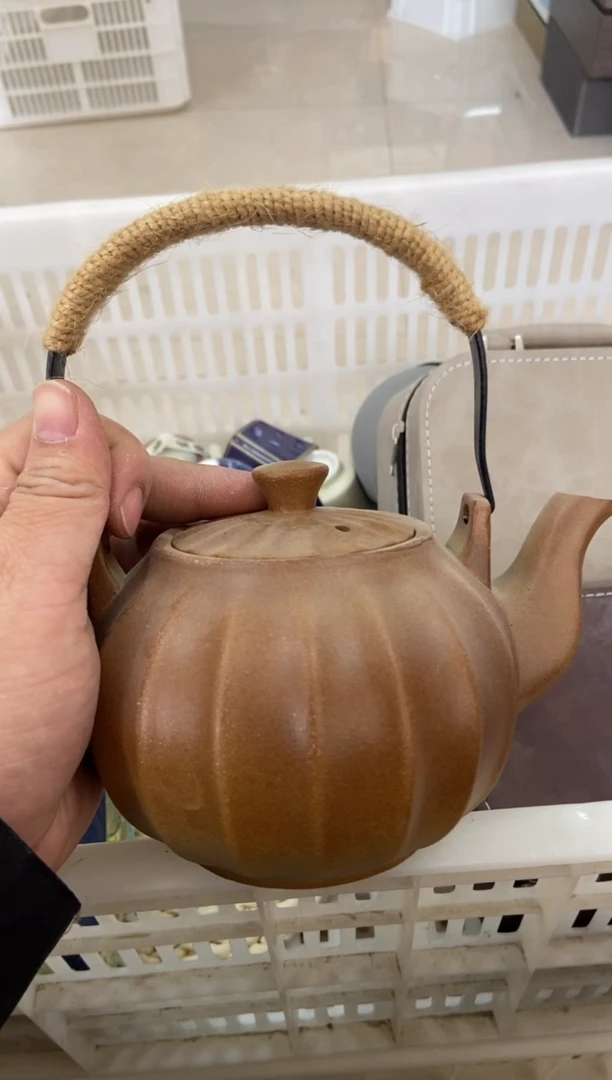 无运费险有瑕疵的摄影的产品有使用过的痕迹有点脏介意勿拍