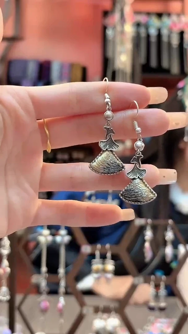 织绣云织谣民族风精美饰品   234**