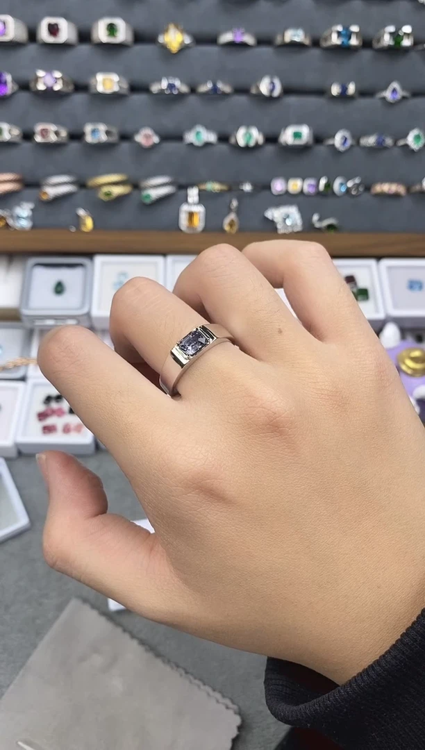 银S925镶嵌戒指尖晶石5**兹闭口19