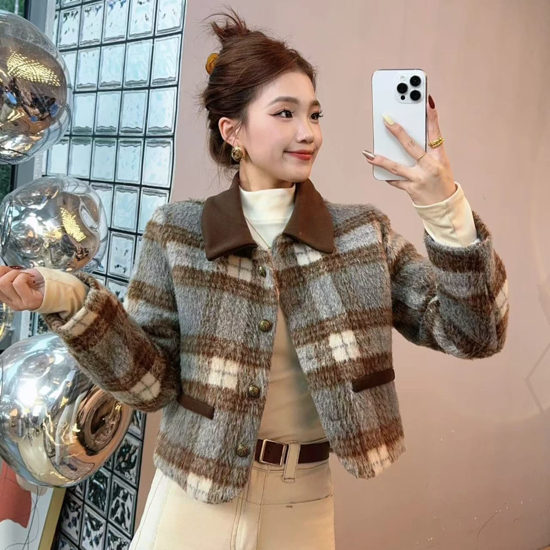 加厚短款小个子女装秋冬款小香风格子毛呢外套女韩版短外套时尚