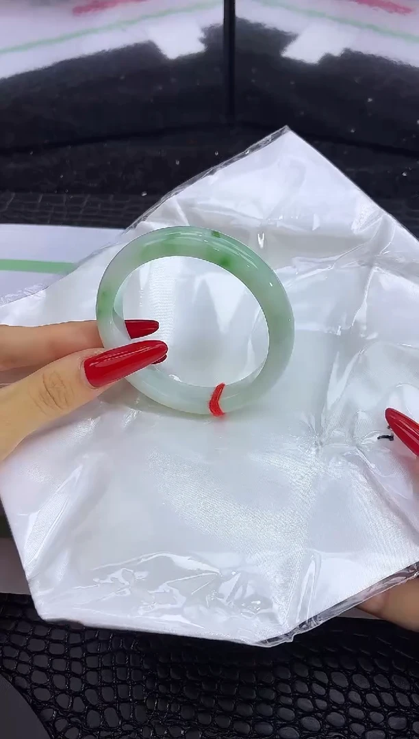 未镶嵌手镯翡翠A29