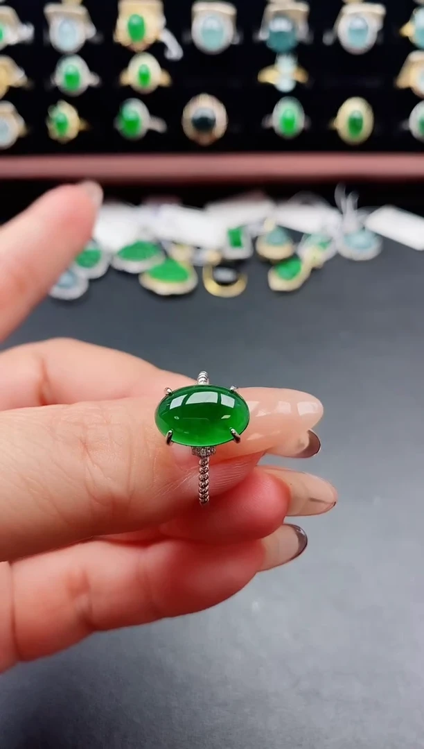 银S925镶嵌戒指翡翠1