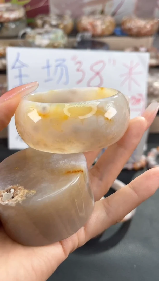 手镯玛瑙/玉髓未镶嵌56（默认有天然特征 不退不换）赠品镯心