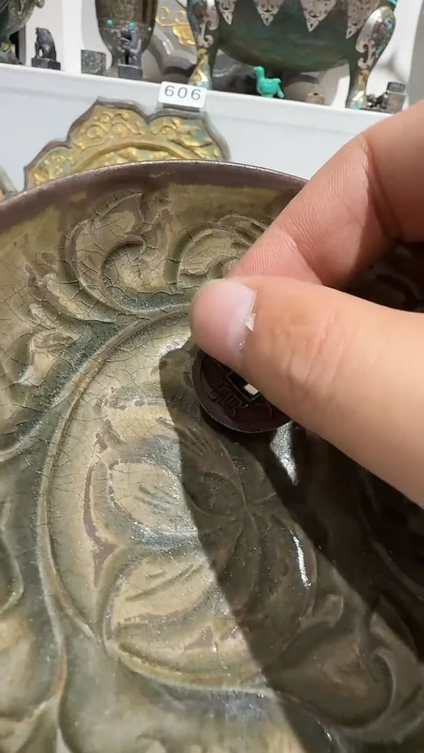 摆件程***）