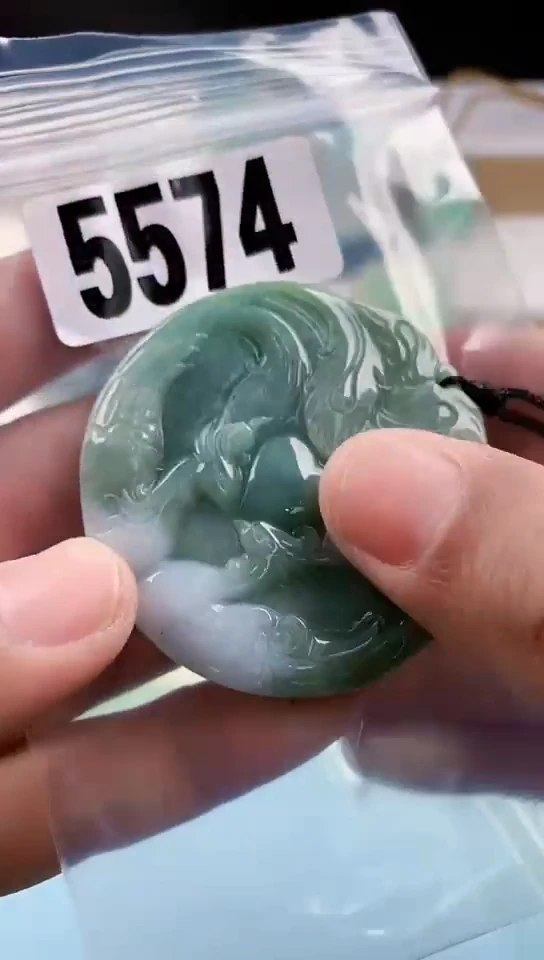 【闪购商品】翡翠挂件未镶嵌天然翡翠吊坠挂件